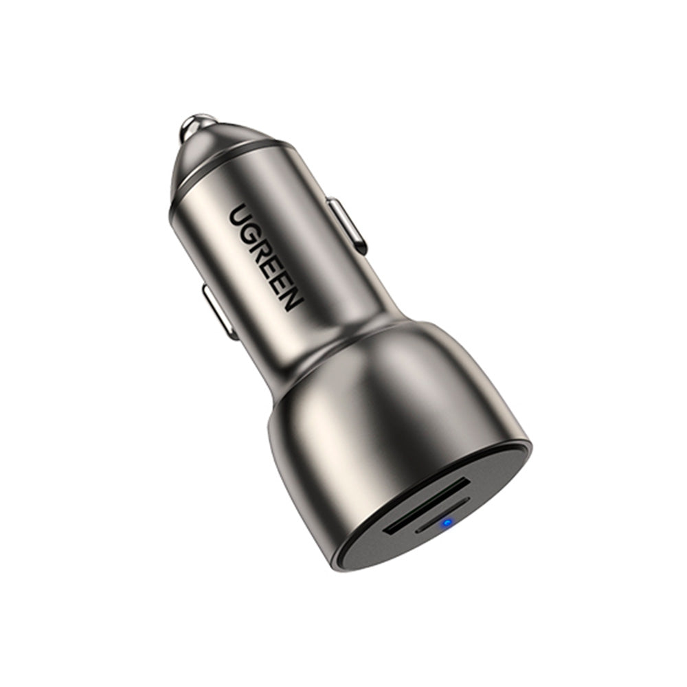 Cargador de Auto Ugreen USB C y USB A con carga rápida 42.5W