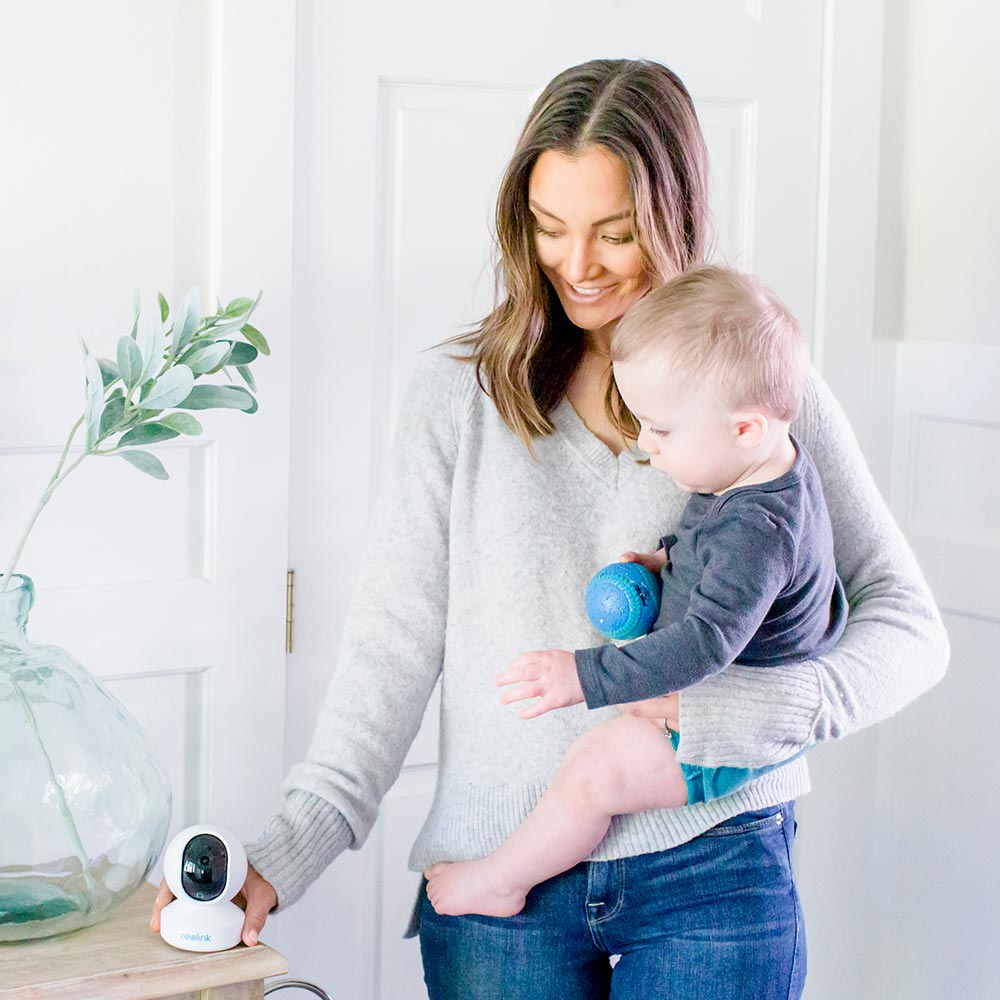 Cámara de Seguridad E1 Panorámica Wifi Open Box