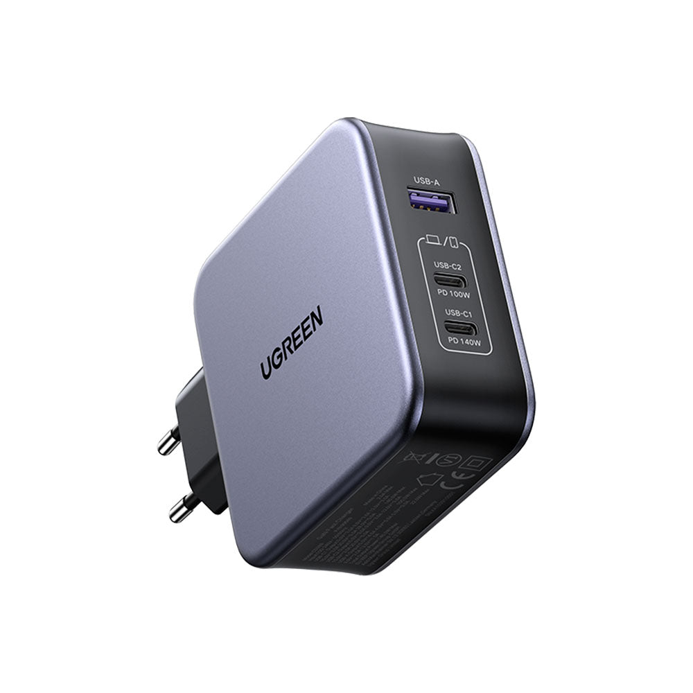 Cargador Ugreen GaN Tech Fast 140W con 2 USB C y 1 USB A