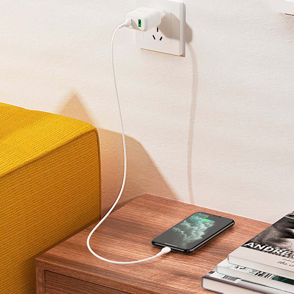 Cargador Dual Hoco N5 PD20W con QC3.0 Cable USB-C – Blanco