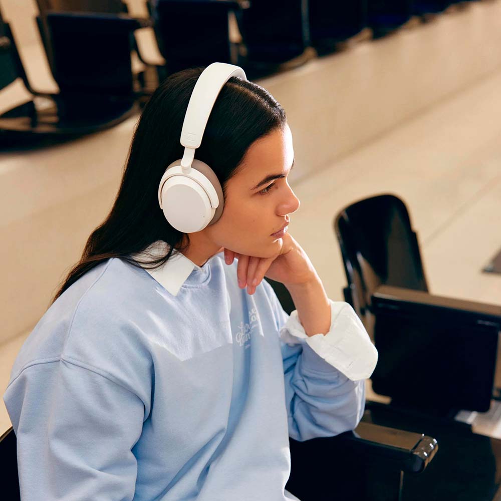 Audífonos Over Ear Wireless Sennheiser Accentum Blanco