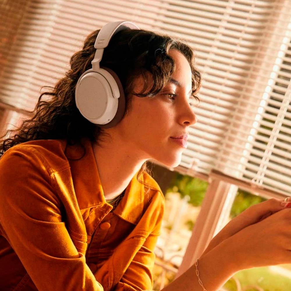 Audífonos Over Ear Wireless Sennheiser Accentum Plus Blanco