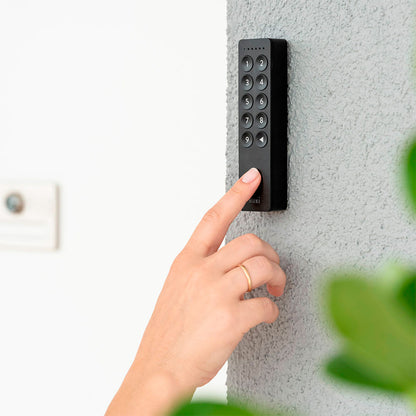 Kit Cerradura Smart Lock 3.0 Pro Blanca + Teclado Keypad 2.0 Nuki