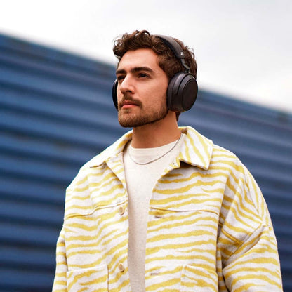 Audífonos Over Ear Wireless Momentum 4 Negro