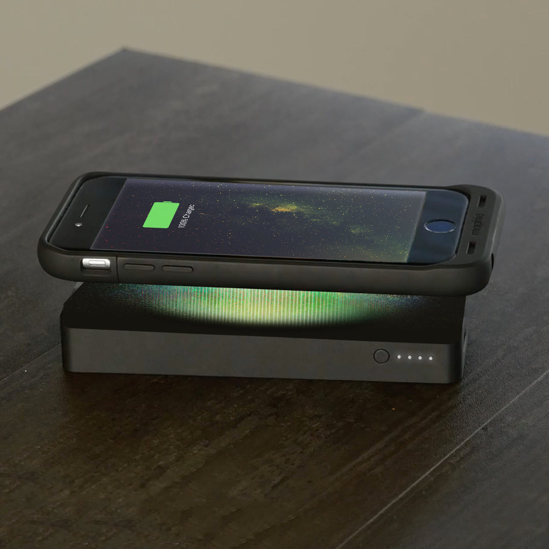 Batería Portátil 10.000 mAh de Carga Inalámbrica Mophie Negra
